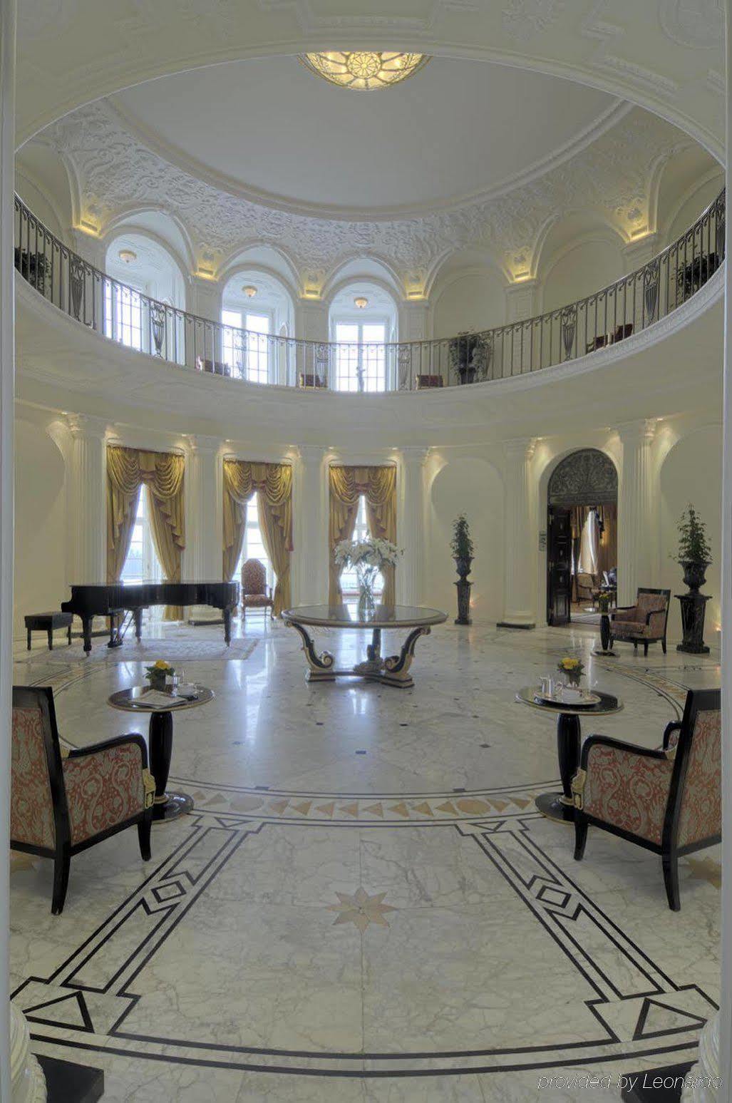 Schlosshotel Buehlerhoehe Schonbuch Інтер'єр фото