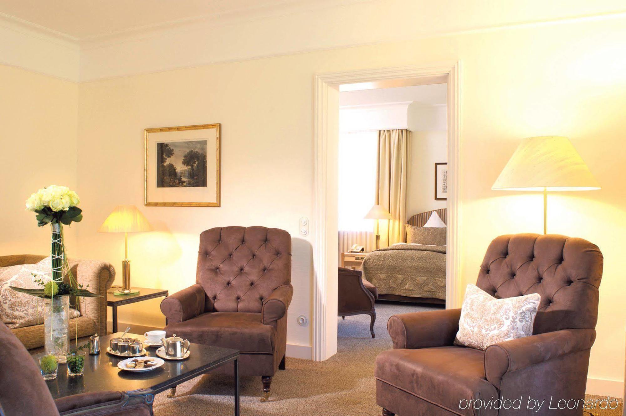 Schlosshotel Buehlerhoehe Schonbuch Номер фото